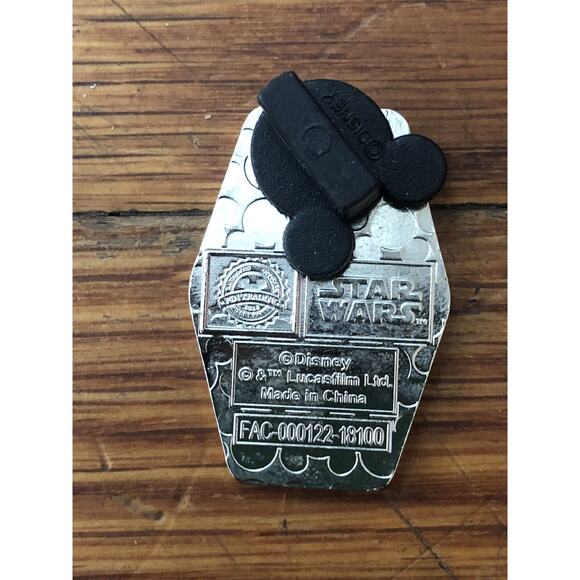 Disney Trading Pin 128896 DSSH - SOLO: A Star Wars Story - Han Solo - Picture 2 of 2